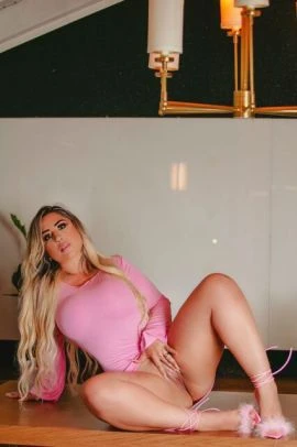 Brenda Ferraz — 2 / 9