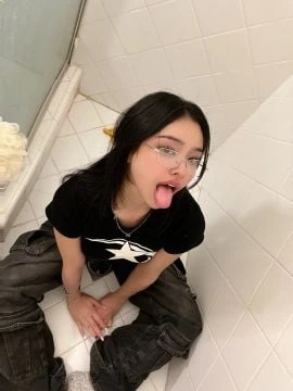 Riosa — 2 / 5
