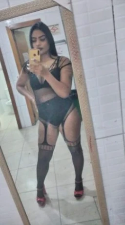 Amy Andreoli — 2 / 5