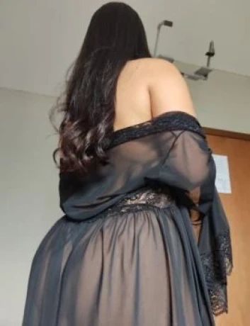 Larissa Ferreira — 3 / 5