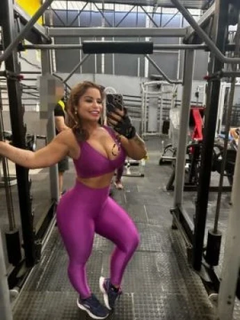 Eduarda Lins — 5 / 9