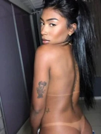 Kiara Novaes — 2 / 6
