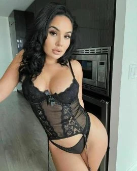 Mona, Escort, Riyadh