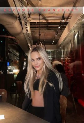 Ella, Escort, Berlin