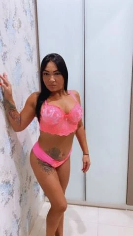Bruna Oliveira — 4 / 5