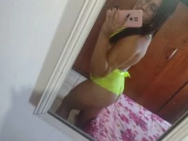 Lara Nunes — 4 / 5