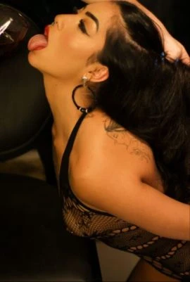 Dani Aguiar, Escort, Espírito Santo