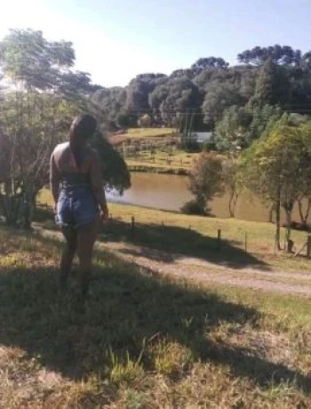 Eduarda Souza — 4 / 5