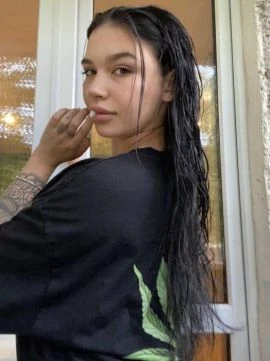 Alina — 2 / 9