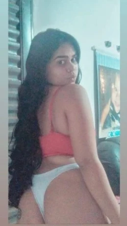 Larissa Ferreira — 8 / 9