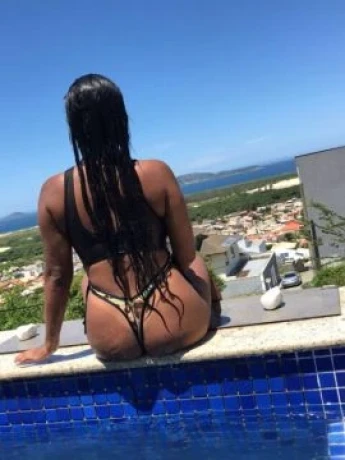 Aghata Luísa — 2 / 5