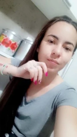 Tatiane Santos — 4 / 5