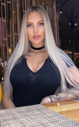 Pornstar XXX — 7 / 9