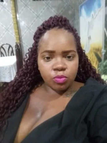 Rayane Santos — 4 / 5