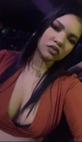 Lua Ariela — 3 / 4