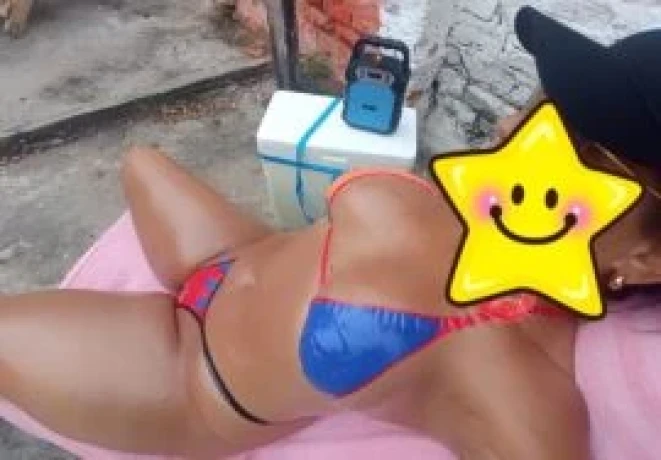 Cleia Castro — 4 / 6