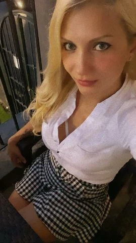 Bianca — 3 / 9