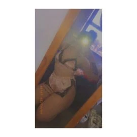 Naughty Babe — 2 / 9