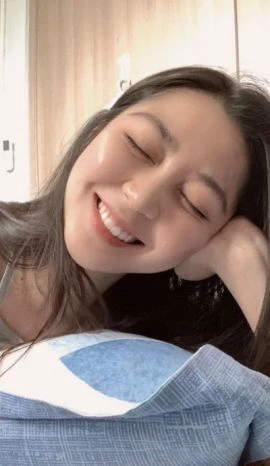 Rie — 8 / 9