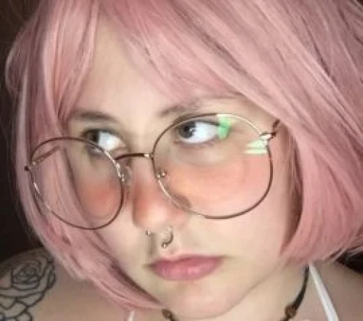 Lisa Lancaster — 4 / 5