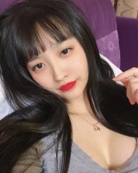 vivi — 2 / 7