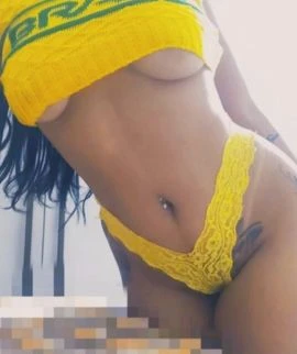 Moara Santos — 3 / 5