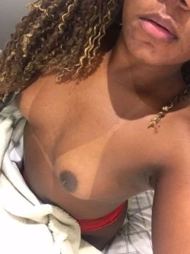 Kyra Salles — 3 / 9