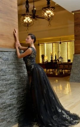 Emili Vip, Escort, Milan