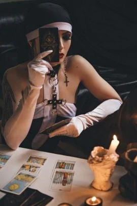 Etel — 3 / 9