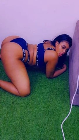 Amira — 6 / 9