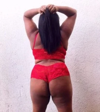 Katia Junqueira — 4 / 9