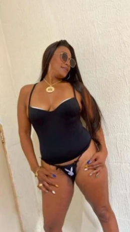 Bruna Motta — 6 / 9