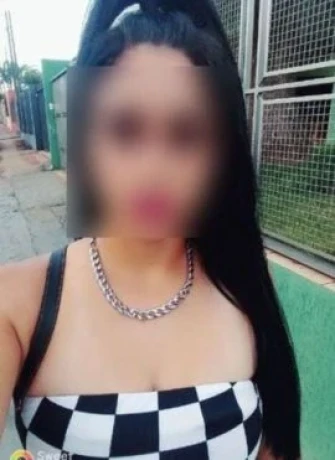 Aline Silva — 3 / 4