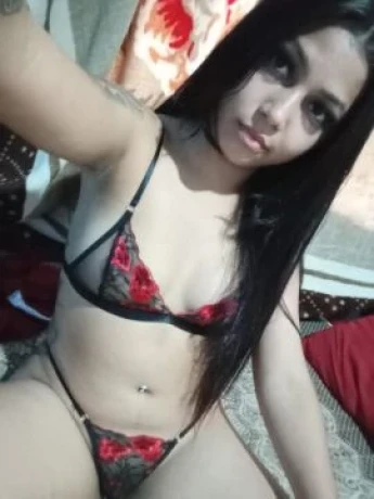 Bruna Santos — 2 / 5