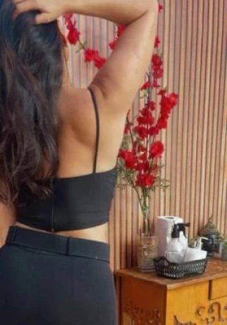 Bia Portinelly — 4 / 5