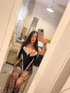 Victoria Dumontt — 5 / 8