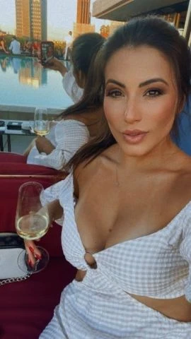 Alexxa — 5 / 9