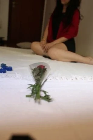 Lalita Albuquerque — 4 / 9