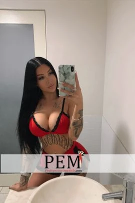 Olya — 3 / 8
