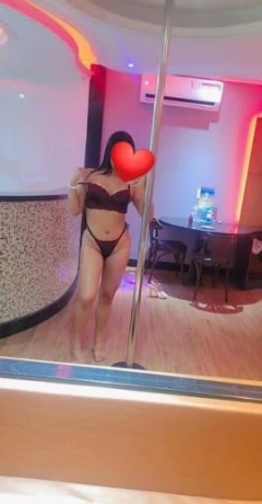 Larissa Gonçalves — 3 / 5