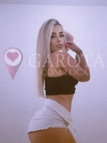 Nicole Bager — 2 / 9