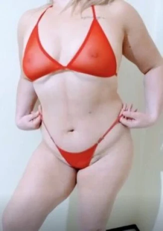 Laura Lancaster — 4 / 5