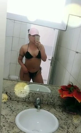 Mirella Meireles — 4 / 7