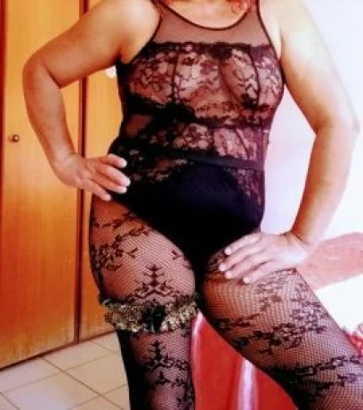 Tainá Coroa — 6 / 9