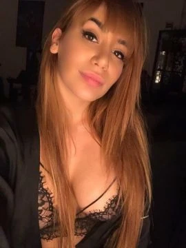 Sara, Escort, Le Mans