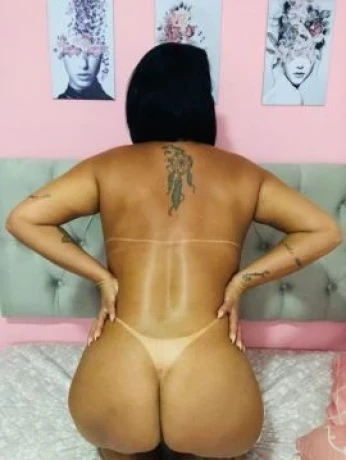 Sofia Araújo — 1 / 9