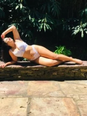 Cléo Santos — 4 / 8