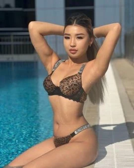 Lina — 8 / 9