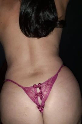 Rebeca Alves, Escort, Pinhais