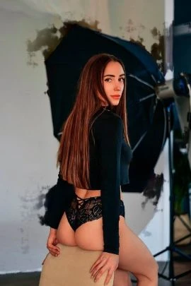 Caitlin, Escort, London
